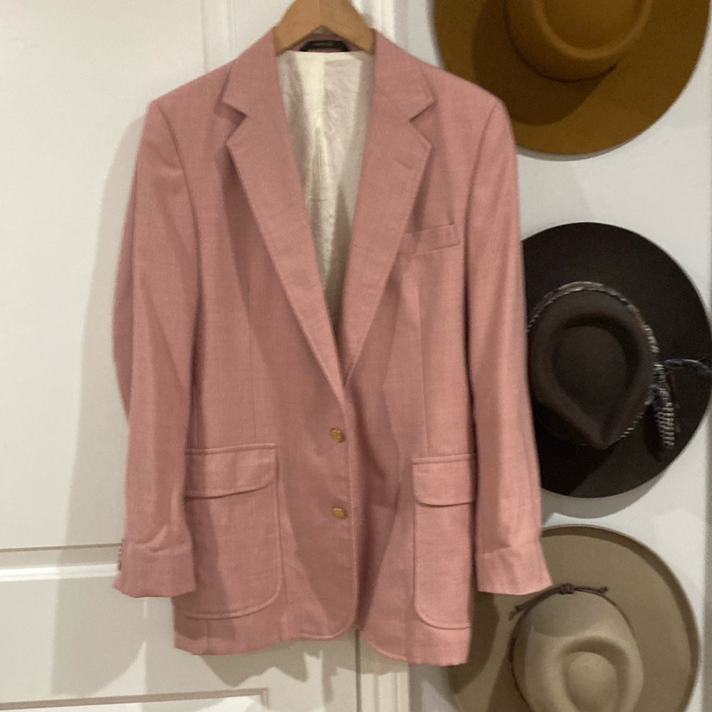 Imperial by Hagger pink sports coat blazer. Beautiful condition.